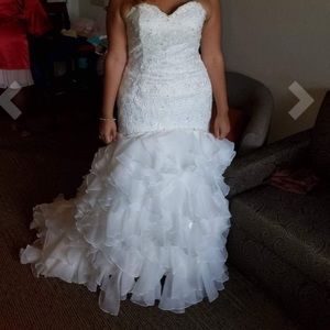 Mermaid Wedding Dress never worn